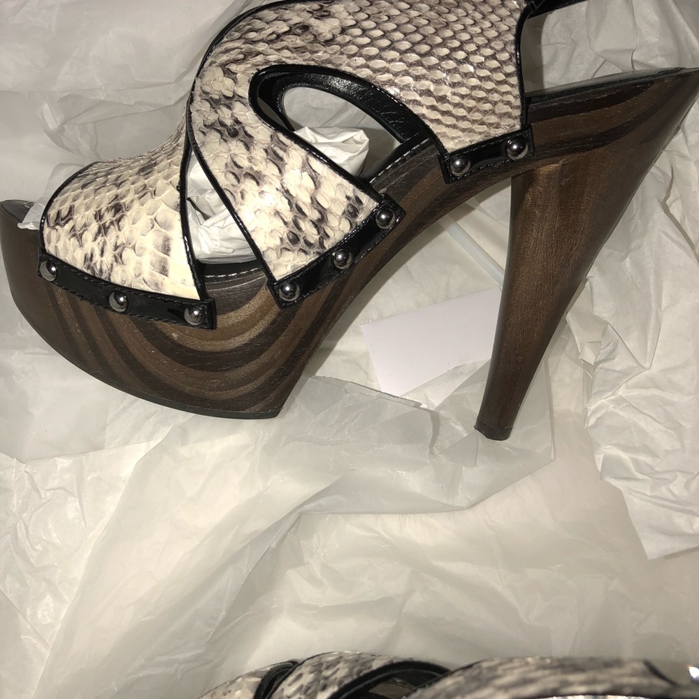 Christian Dior Snake heels (38) / (8) brand new - Picture 7 of 7